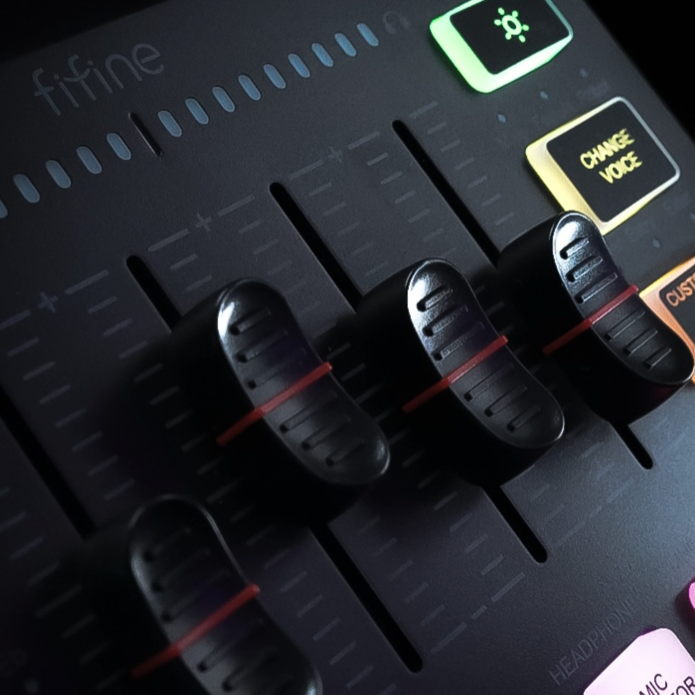 Ultimate Gaming Audio Mixer With 4 Channels